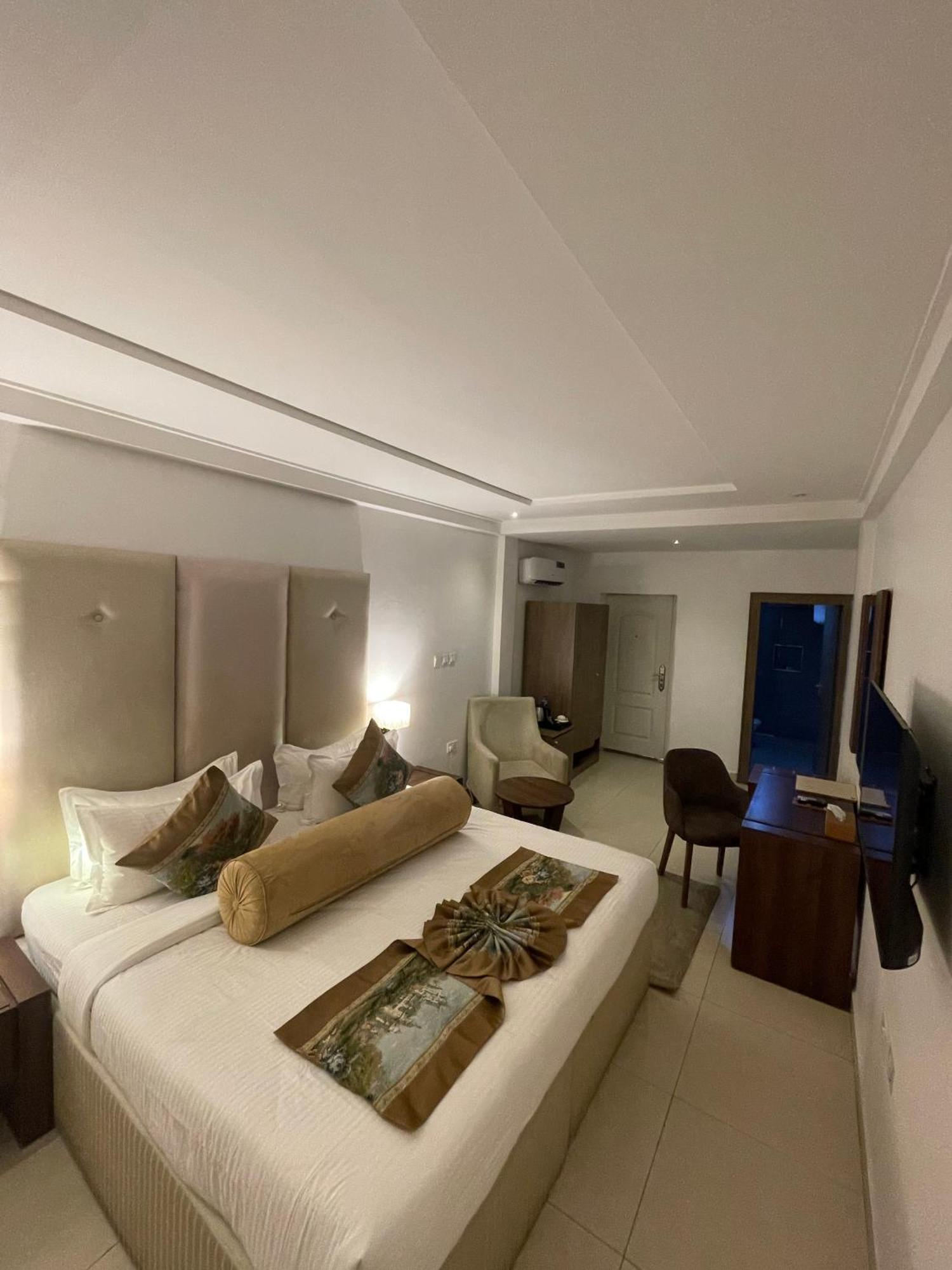 Wupa Swiss Pearl Continental Suite מראה חיצוני תמונה